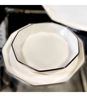 Service à vaisselle 18 pièces porcelaine Cosmos noir PETITE COLLECTION